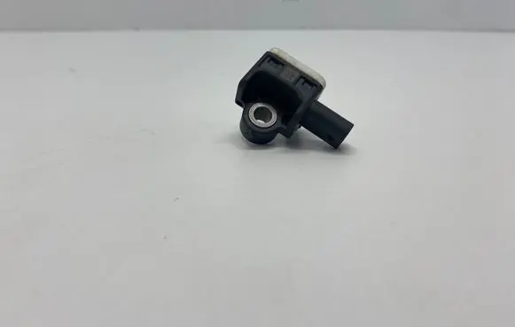 Volkswagen Touareg II Airbag deployment crash/impact sensor 2H0959351