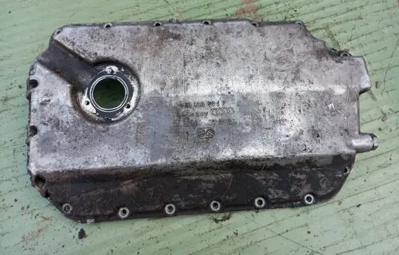 Audi A6 S6 C5 4B Oil sump 059103604F 001703