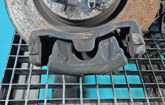 Hyundai Tucson TL Front brake caliper IMPRK1484852