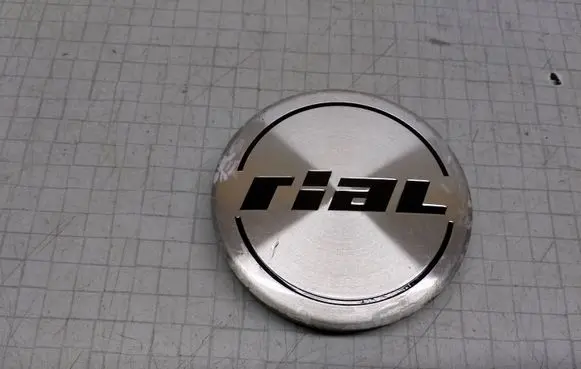 Opel Astra G Non-original wheel cap 