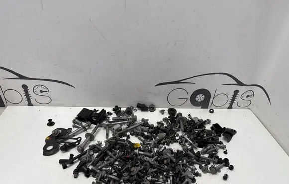 Volvo XC60 Nuts/bolts 