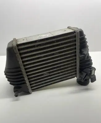 Audi A6 S6 C6 4F Intercooler radiator 4F0145805AA 6070155