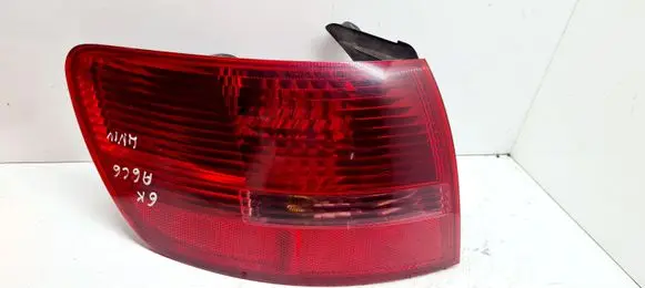 Rear/tail lights