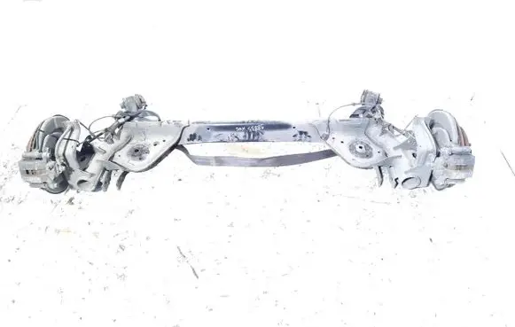 Nissan Leaf II (ZE1) Rear axle beam 