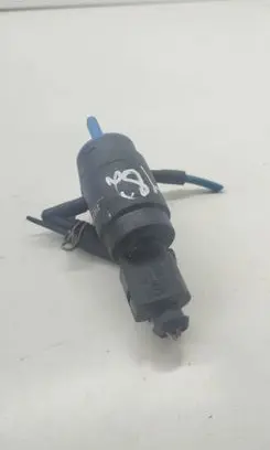 Mercedes-Benz A W168 Windscreen/windshield washer pump 2108691021 A0335450228 0335450228