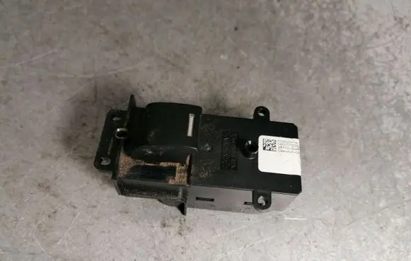 Honda CR-V Electric window control switch 35770SWAG010M2
