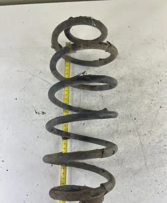 Toyota Yaris Rear coil spring