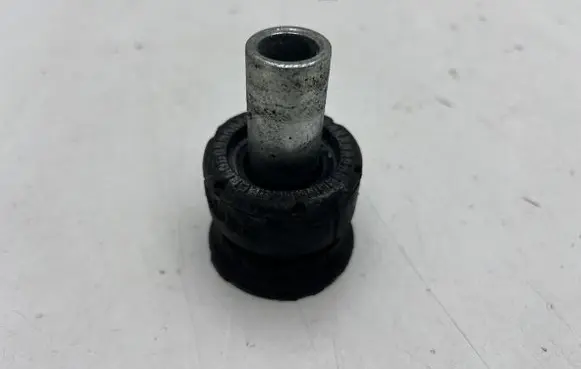 Ford Escort Radiator mount bracket MB3C2600193AA
