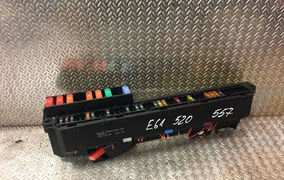 BMW 5 E60 E61 Fuse box set 6957330