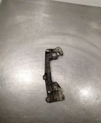 Mitsubishi Outlander Engine mounting bracket 03G131159
