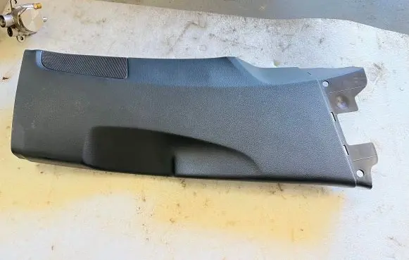 Audi Q7 4M (B) pillar trim (top) 4M0867240K 4M0867240