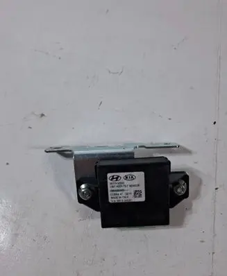 Hyundai i30 Yaw turn rate sensor 957753Z000