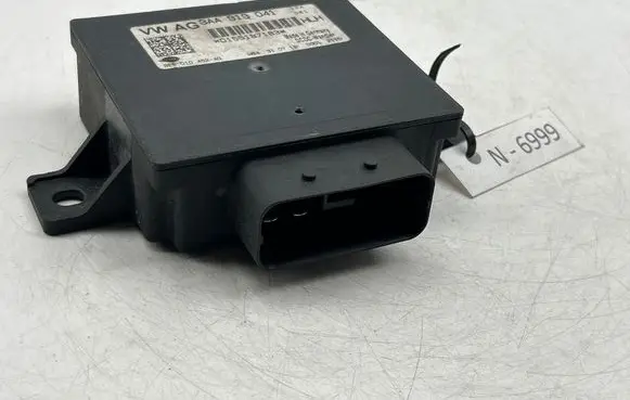 Volkswagen PASSAT B7 Power management control unit 8ES01045240 0155187183 5PS010452