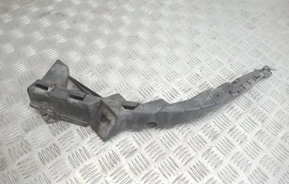 Volkswagen PASSAT B5 Front bumper mounting bracket 3B0807049C