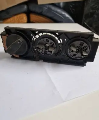 Volkswagen Polo III 6N 6N2 6NF Climate control unit 1h0819045a