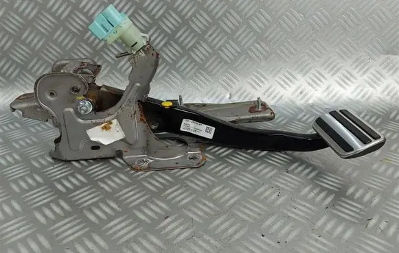 Ford Kuga III Brake pedal JX612D094PF