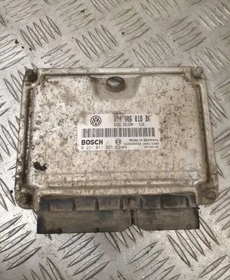 Volkswagen II LT Engine control unit/module 074906018BK