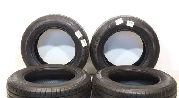 Volkswagen Golf V R15 summer tire