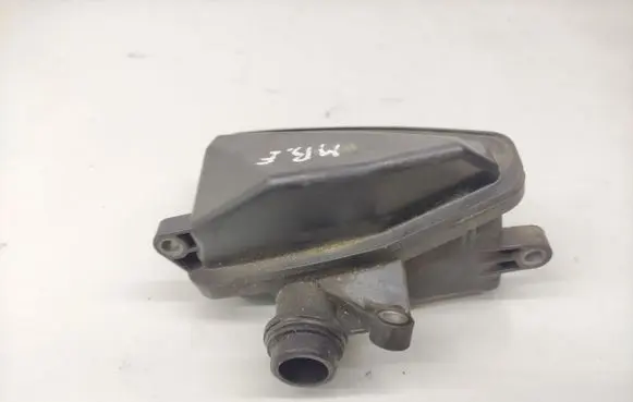Mercedes-Benz E W211 Intake resonator A6421400087