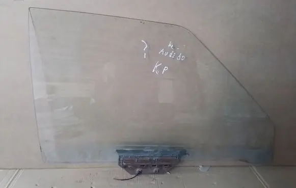Audi 80 90 B2 Front door window glass four-door 43R000981