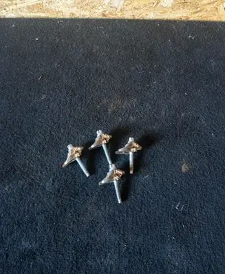 Ford Mondeo MK V Fuel Injector clamp holder 