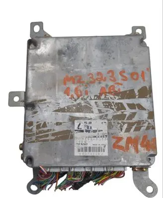 Mazda 323 F Engine control unit/module ZM4018881C 2797001352