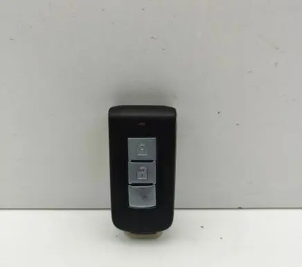 Mitsubishi L200 Ignition key/card 8637B107