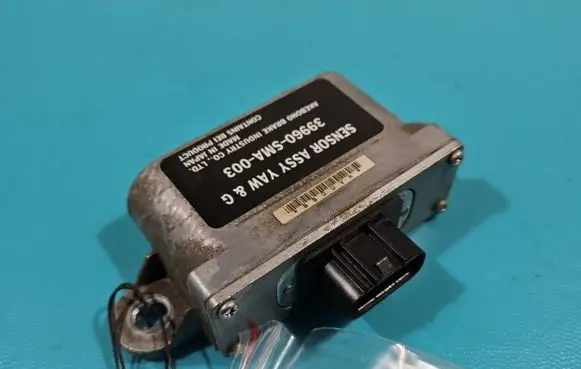 ESP acceleration yaw rate sensor