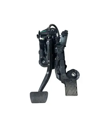 Dodge RAM Pedal assembly 68267286AB P68437179AF 68267286A