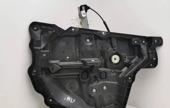 Mazda CX-5 Front window lifting mechanism without motor KD355997X