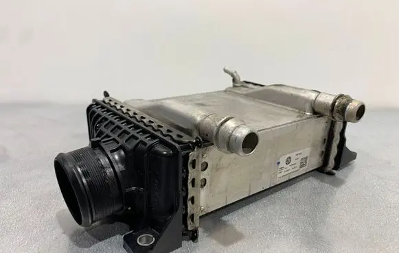 Alfa Romeo Stelvio Intercooler radiator GC874002