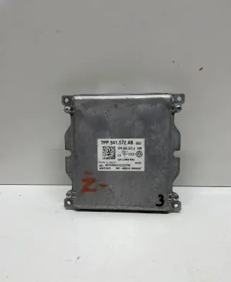 Audi A4 S4 B9 LED ballast control module 7PP941572AB W003T25075 0415772AB