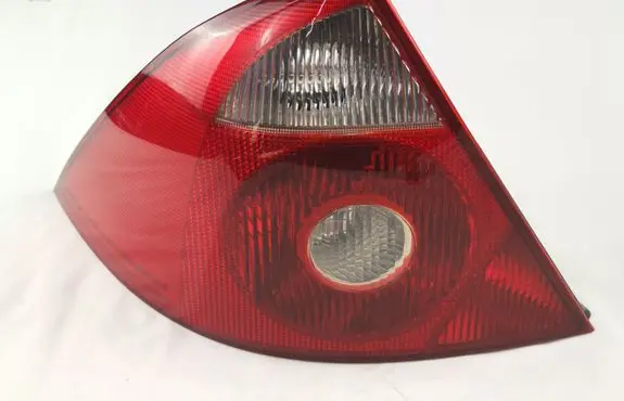 Ford Mondeo Mk III Rear/tail lights 1S7113405A 3S7113405A