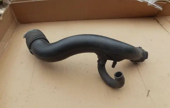 Ford Mustang VI Air intake hose/pipe FR3C9F805A 37XE