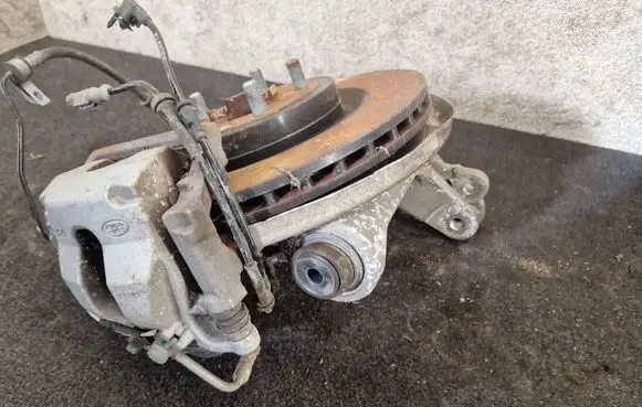 Land Rover Discovery 5 Rear wheel hub JPLA5A970BB JPLA2K327AD