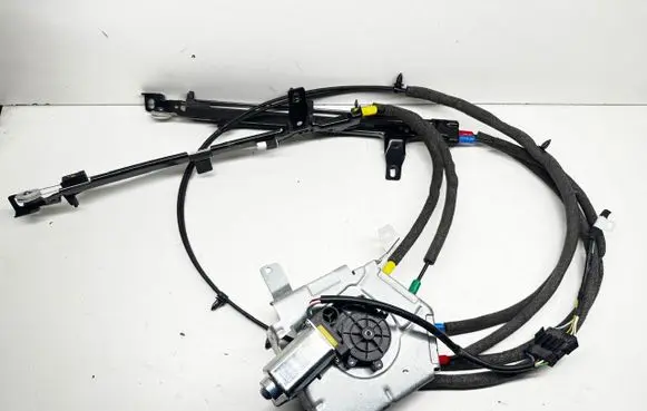 BMW 5 F10 F11 Curtain motor 7232773 415750
