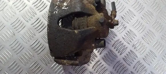 Opel Zafira A Front brake caliper