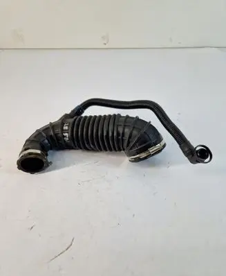 BMW 1 F20 F21 Air intake hose/pipe 03G129629E