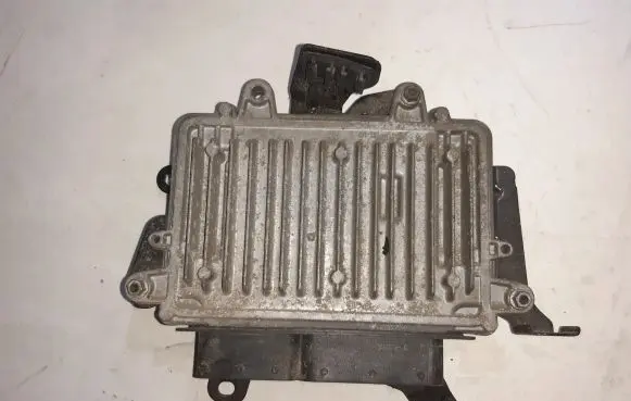 Mercedes-Benz B W245 Engine control unit/module A6401508879