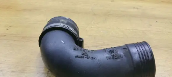 Volvo XC60 Intercooler hose/pipe 30751920