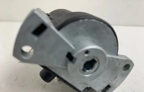 Saab 9-5 Engine start stop button switch 4946307 04822626