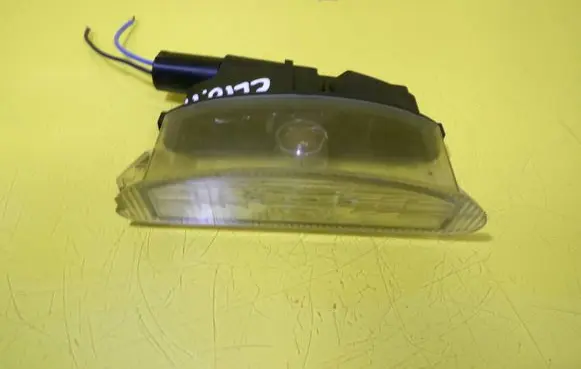 Renault Clio II Number plate light 7700410754