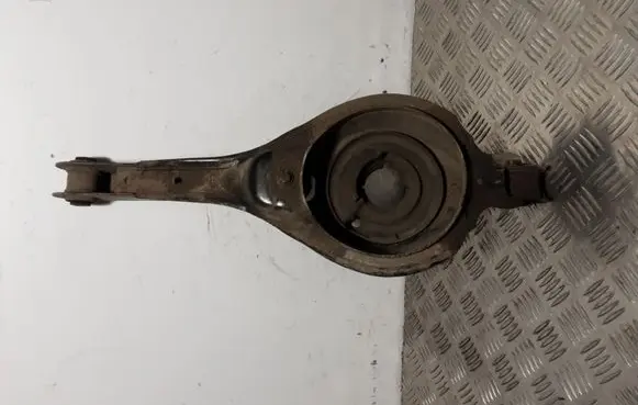 Ford Kuga II Rear control arm