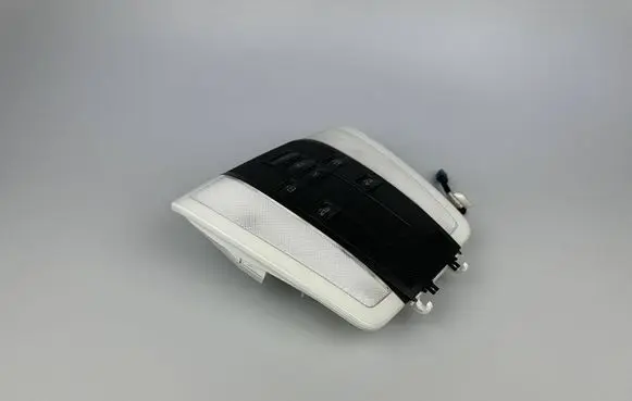 Mercedes-Benz C W204 Front seat light A0128206610 A2048200823 28110334