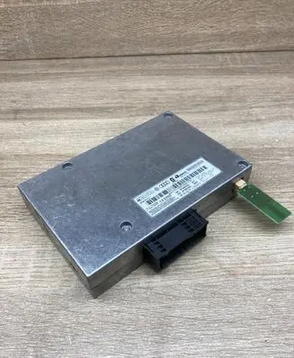 Audi A3 S3 8P Bluetooth control unit module 8P1862335