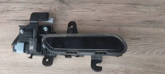 Volkswagen Golf VII Loading door exterior handle/bracket ACW9327
