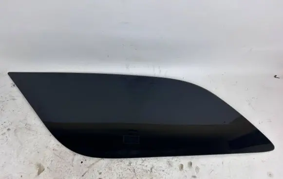 Dodge Durango III Rear side window 55399267AE