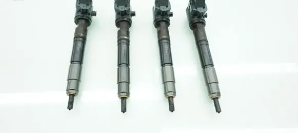 Volvo V40 Fuel injector VEA