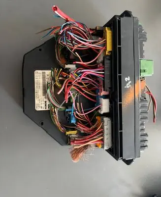 Mercedes-Benz C W204 SAM control unit A2129004711
