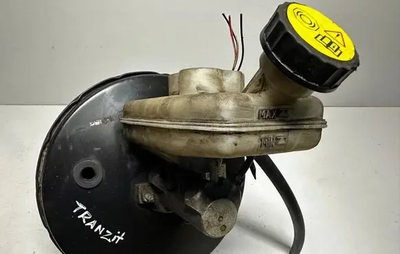 Ford Transit Brake booster 0204021752 YC152B195DE